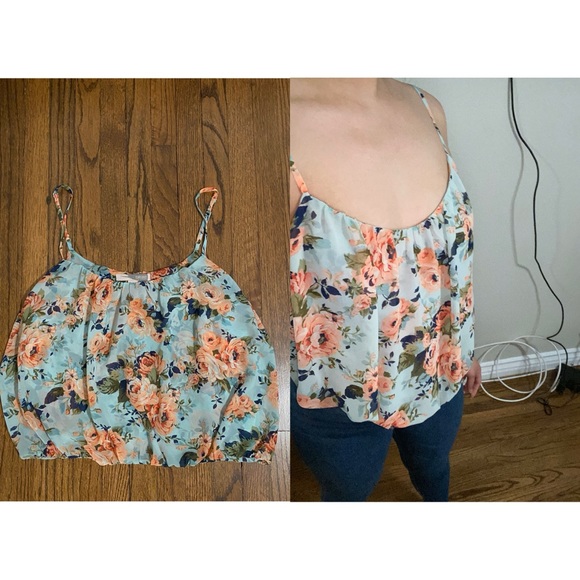 Forever 21 Floral Top - Picture 2 of 3